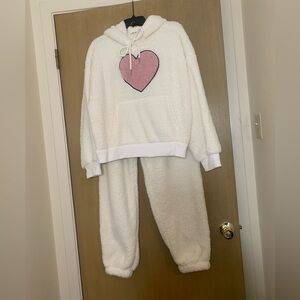 🩷🩷ADORABLE PLUS SIZE XXL (20) LOUNGING OUTFIT OR SLEEP IN IT! WARM, FUZZY🩷🩷